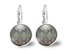 Charger l'image dans la galerie, Boucles d'oreilles Cabochon Diamant "Diamants Abstraits", argenté (ref.17a)