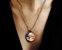 Charger l'image dans la galerie, Collier Cabochon, Collier illustré "les EtatsUnis",   bronze (ref.97)