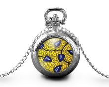 Charger l'image dans la galerie, Montre gousset "cire africaine", argenté (ref.66a)