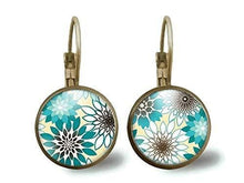 Charger l'image dans la galerie, boucles d'oreilles cabochon "Fleurs d'été", bronze (ref.8)