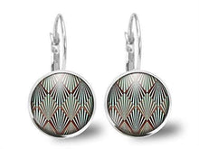 Charger l'image dans la galerie, Boucles d'oreilles Cabochon Diamant "Diamants Abstraits", argenté (ref.17a)
