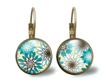 Charger l'image dans la galerie, boucles d'oreilles cabochon "Fleurs d'été", bronze (ref.8)