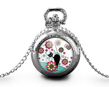 Charger l&#39;image dans la galerie, Montre gousset  Chat, Fleur &quot;Le Chat Dans Le Pré&quot;    argenté (ref.30a)