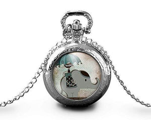 Montre gousset  Eléphant "le chat et l'éléphant"   argenté (ref.25a)