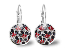 Charger l&#39;image dans la galerie, Boucles d&#39;oreilles Fleur Cabochon &quot;Fleurs modernes&quot;  , argenté (ref.52a)