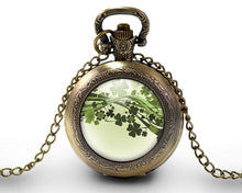 Charger l&#39;image dans la galerie, Montre gousset  Shaddock &quot;porte bonheur&quot;, bronze (ref.47)
