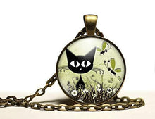 Charger l&#39;image dans la galerie, Collier Cabochon, Collier illustré &quot;Le chat dans la prairie&quot;,   bronze (ref.70-2)