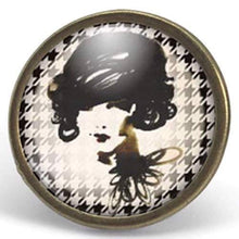 Charger l&#39;image dans la galerie, Bague Cabochon - Femme &quot;Haute Couture&quot; ,  bronze (ref.10)