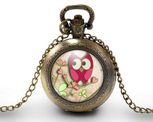 Charger l&#39;image dans la galerie, Montre gousset chouette &quot;la chouette rose&quot;, bronze (ref.80)