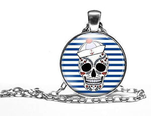 Collier cabochon, collier tête de mort illustré "le pirate", argentéé (ref