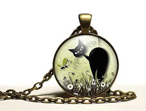 Collier Cabochon, Collier illustré "Le chat dans la prairie",   bronze (ref.70-1)