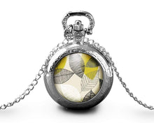 Charger l&#39;image dans la galerie, Montre gousset  Feuille &quot;Fleurs jaunes et grises&quot;     (ref.23a)