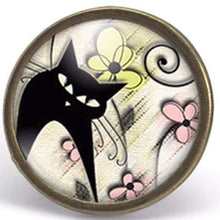 Charger l&#39;image dans la galerie, Bague Cabochon, Bague Illustrée &quot;Le Chat printanier&quot;, bronze (ref.71-2)