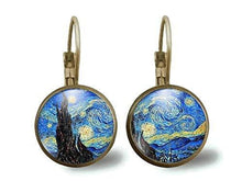 Charger l&#39;image dans la galerie, boucles d&#39;oreilles cabochon Van Gogh &quot;La nuit étoilée&quot;  (ref.15)