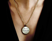 Charger l&#39;image dans la galerie, Collier cabochon, collier illustré &quot;doux rêves&quot;, bronze (ref.76)