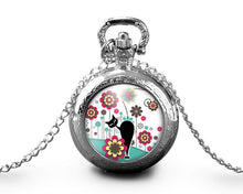 Charger l&#39;image dans la galerie, Montre gousset  Chat, Fleur &quot;Le Chat Dans Le Pré&quot;    argenté (ref.30a)