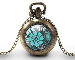 Montre gousset  Fleur "Les Fleurs Vertes"     bronze (ref.7)