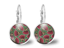 Charger l&#39;image dans la galerie, Boucles d&#39;oreilles Cabochon en Cire &quot;Cire Africaine&quot; argenté (ref.24a)
