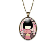 Charger l&#39;image dans la galerie, Collier Cabochon, Kokeshi &quot;Kokeshi Rose&quot; bronze (ref.38)