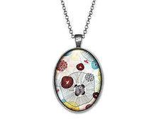 Charger l&#39;image dans la galerie, Collier Cabochon Fleur &quot;Fleurs abstraites&quot;, argenté (ref.21a)