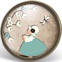 Charger l&#39;image dans la galerie, Bague cabochon &quot;printemps&quot;, bronze (ref.83)