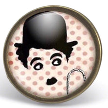 Charger l&#39;image dans la galerie, Bague cabochon &quot;Charlie Chaplin&quot;,bronze (ref.78)