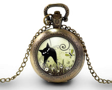 Charger l&#39;image dans la galerie, Montre gousset &quot;le chat dans le pré&quot;, bronze (ref.703)